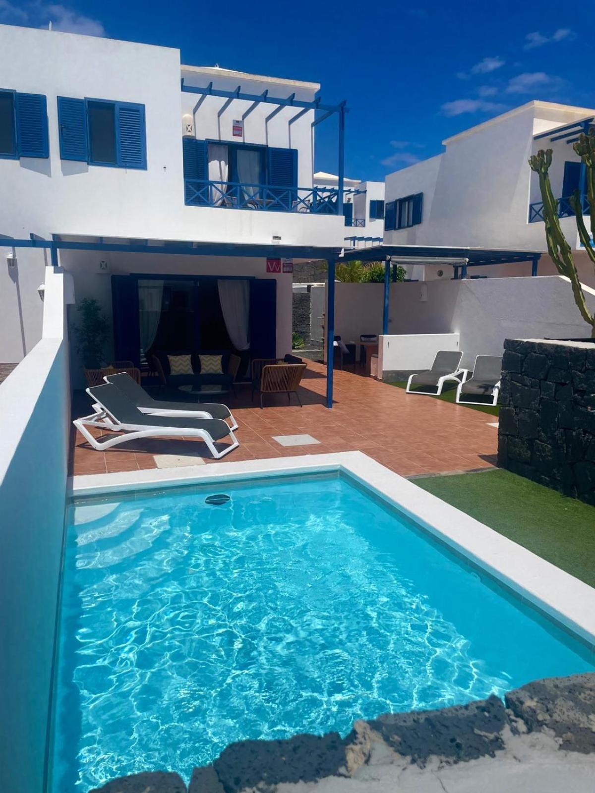 Villa Optimist Rubicon Piscina Climatizable, Frente Al Mar Playa Blanca  Exterior photo